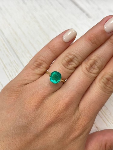 3.15 Carat CERTIFIED Vivid Green Natural Loose Colombian Emerald Cushion Cut - Picture 7 of 10