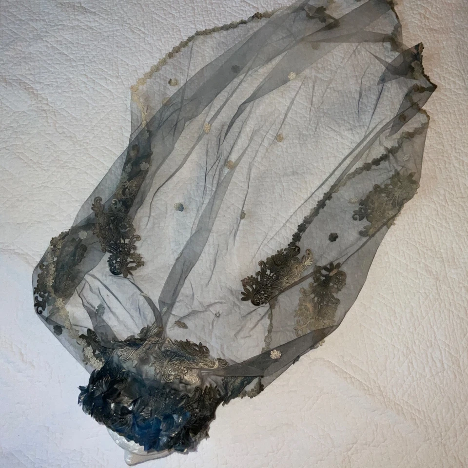 Cadáver Novia Boda Velo DISFRAZ Gótico Único Emily Fantasma Encaje Corona De Colección Foto 2 de 4