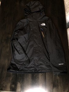 The North Face HyVent hooded Rain 