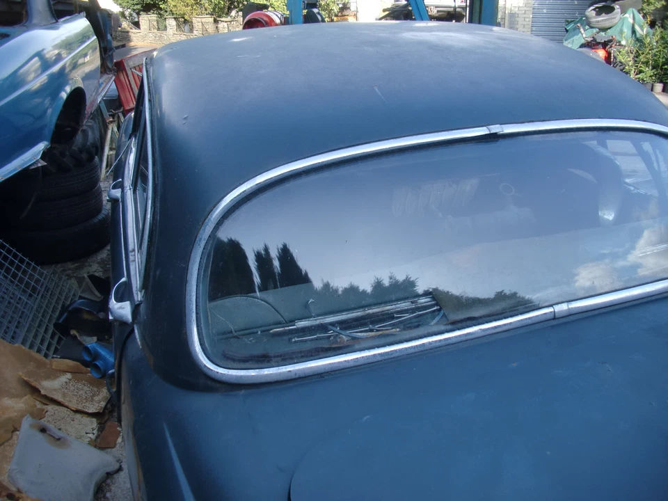 JAGUAR S-TYPE 420 DAIMLER SOBERANO PANTALLA TRASERA CROMOS Foto 3 de 4