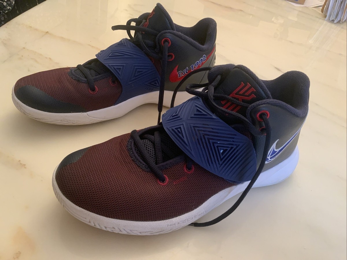 nike kyrie flytrap 3 obsidian