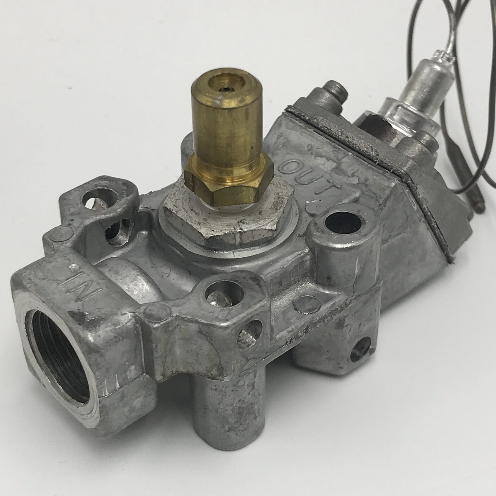 NEW Caloric Amana Gas Stove OVEN SAFETY VALVE 57200-A 4060-009 Z-68670-15 MSA