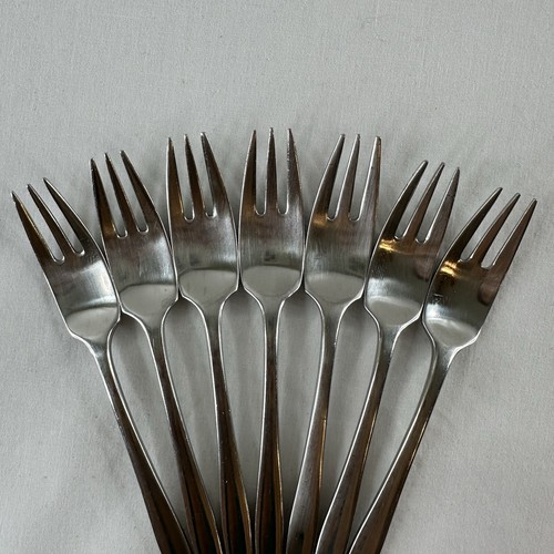 7 tenedores de ensalada Dansk VARIATION V cubiertos de acero inoxidable satinado Japón MCM vintage IHQ - Imagen 3 de 11