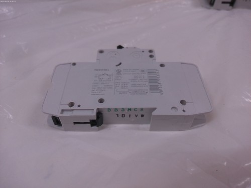 Eaton Faz-D1/1-Na-Sp Iec Miniature Circuit Breaker, Faz-Na Series, 1A, 1 Pole - Picture 4 of 9