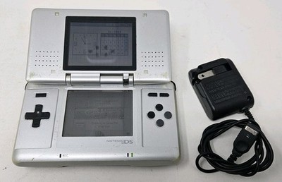 Nintendo DS Original NTR-001 Console w/ Charger Tested Works