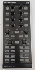 Native Instruments Traktor Kontrol X1 MK 1 DJ Controller