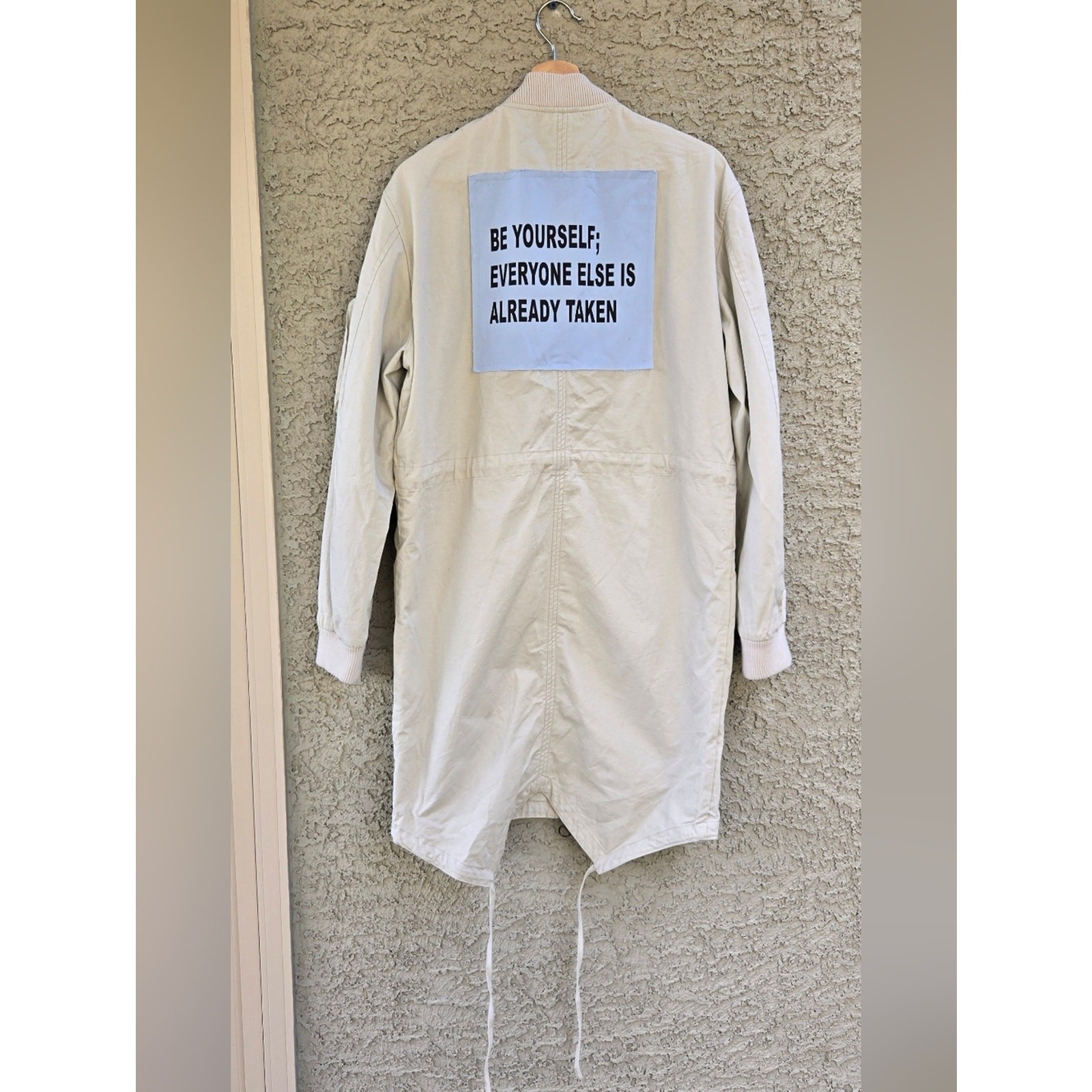 Rare Zara Man Light Beige Long Utility Jacket - Bold Self-Expression!