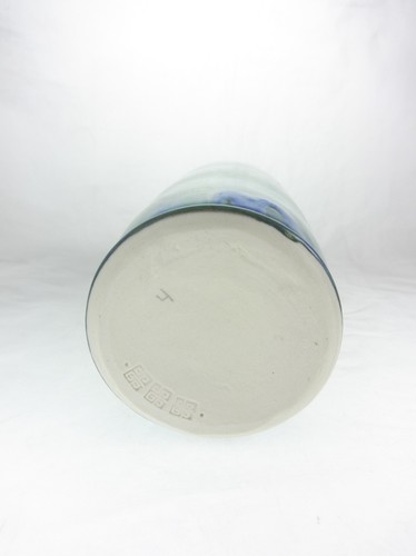 6" Studio Pottery Crystalline Green Blue Vase - Picture 6 of 6