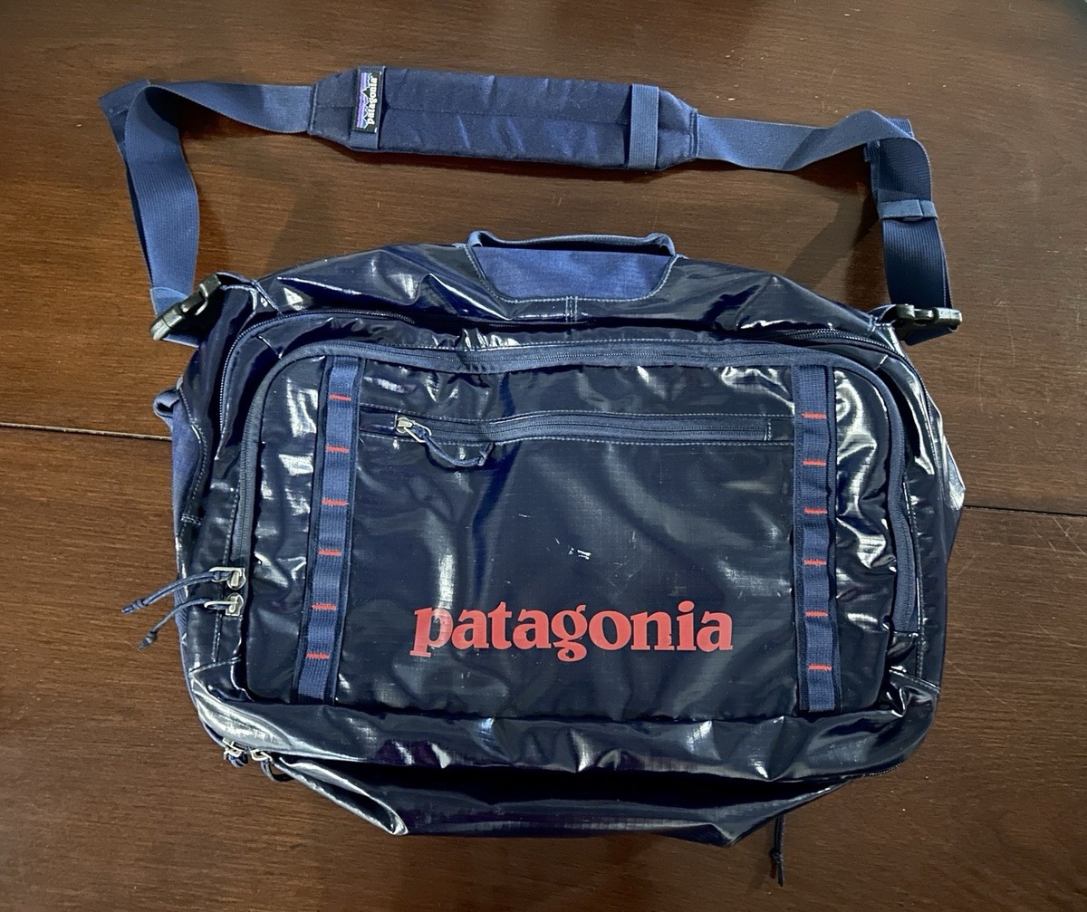 Patagonia Black Hole Mini MLC 26L, Classic Navy Backpack Travel