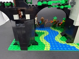 LEGO 6071 Forestmen's Crossing-Complete BUILD + Extra Minifigures (READ)