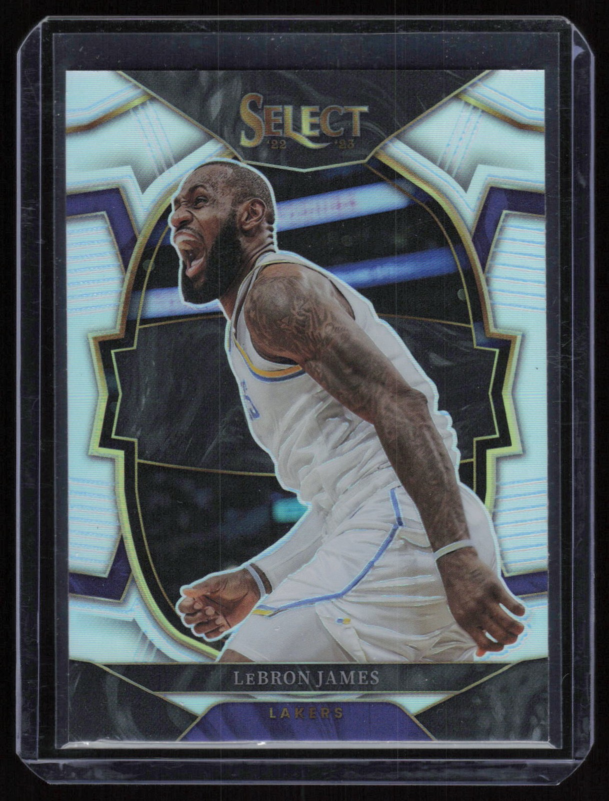 LeBron James 2022-23 Panini Select Silver Prizms #26 Los Angeles Lakers
