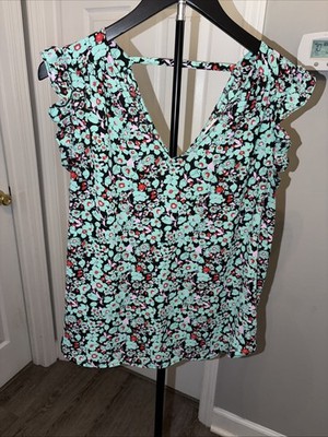 Philosophy Republic Ditsy Floral V Neck top medium Whimsical Cottagecore Boho