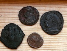 LOT OF ROMAN COINS AND BYZANTIUM (AFTER 4 CENTURY AD)