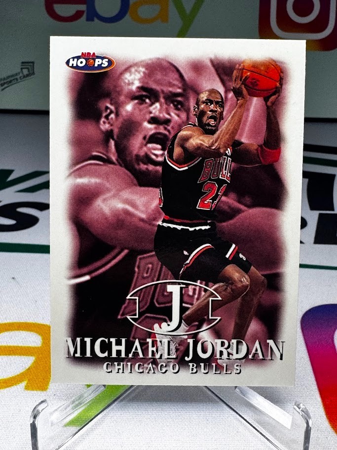 1998-99 NBA Hoops Michael Jordan #23 - Chicago Bulls