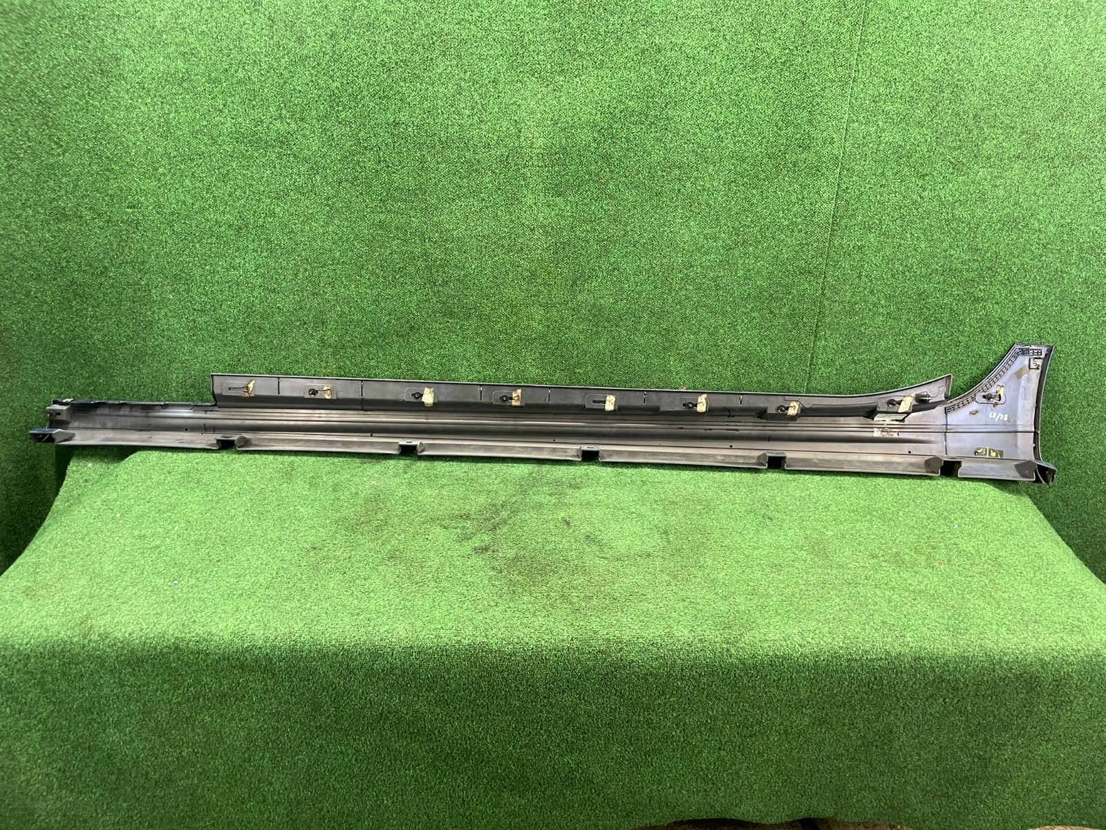🛑 2014-2020 Maserati Ghibli Right Side Skirt Rocker Panel Molding OEM