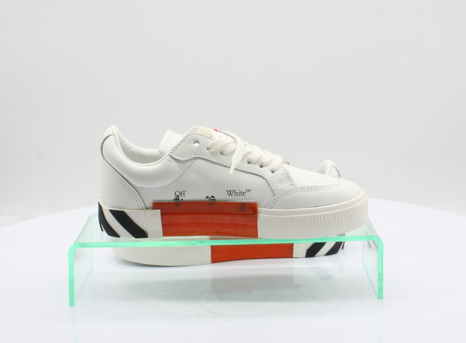 OFF-WHITE KIDS BOYS TRAINERS LOW VULCANIZED UK 12 EU 32 WHITE RRP £240 AD image 5