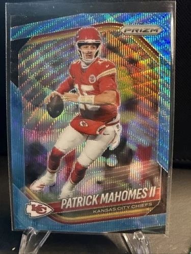 2025 Panini Prizm - Patrick Mahomes II #26 Blue Wave Prizm /230