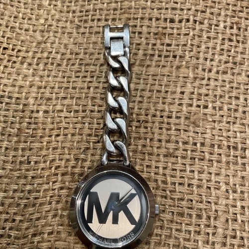 Michael Kors Damenuhr Silber Edelstahl großes Logo Kette Armband MK-3422 - Bild 7 von 16