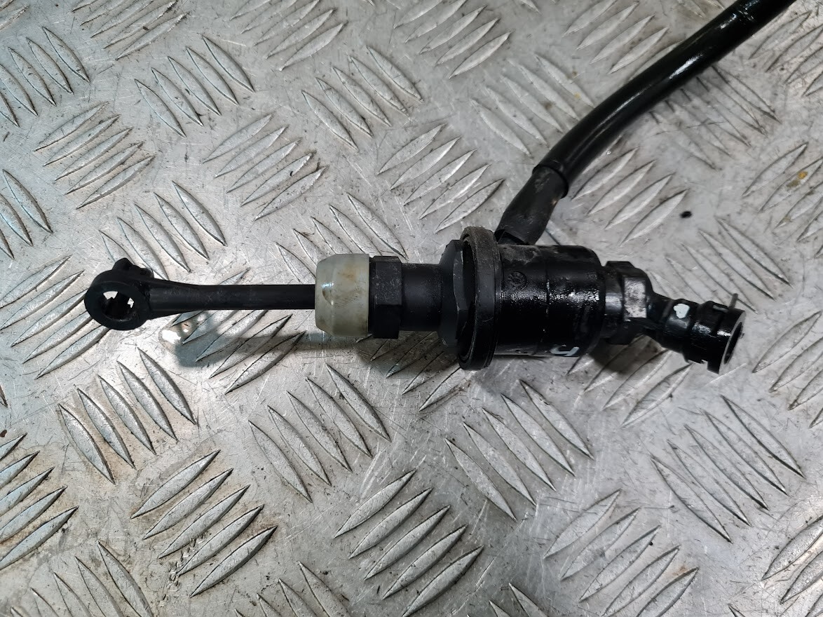 1519 Nissan Juke F15 1.2 DIGT Manual Clutch Master Cylinder GENUINE