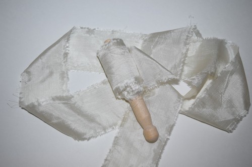 Silk Ribbon Yarn hand dyed White shade on spool 5 yards 1.5 inch wide - Picture 2 of 3
