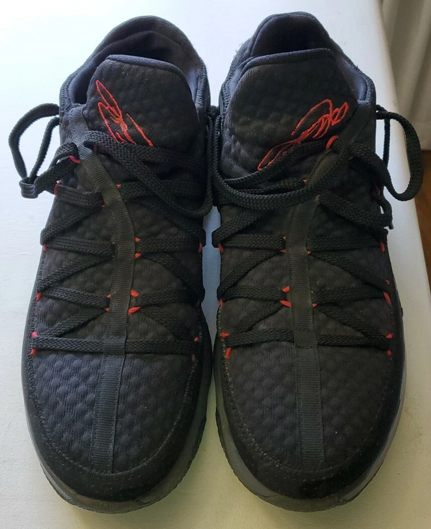 Nike Lebron 17 Low Black University Red BRED Men s Shoe Size 11.5 Pre Owned