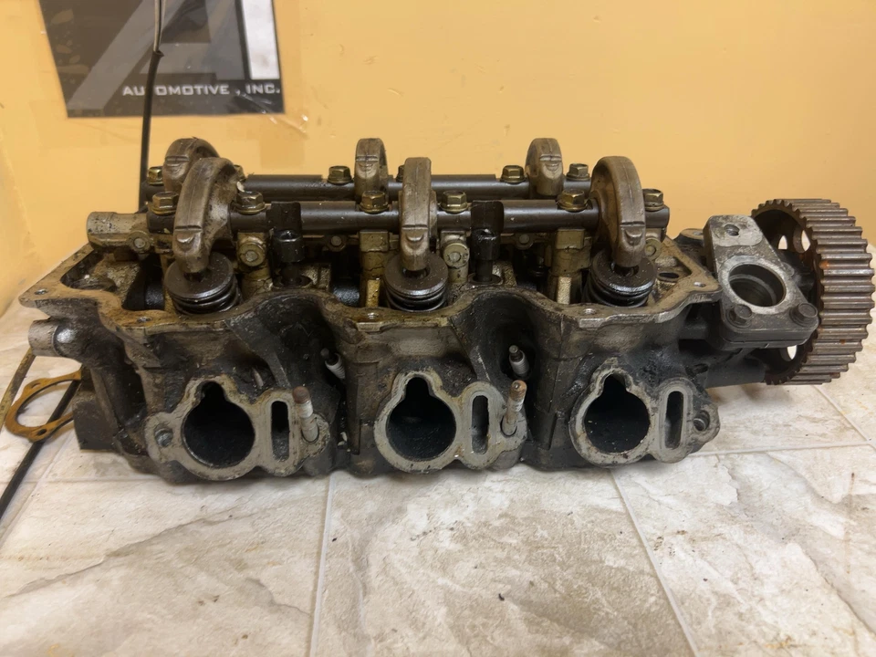 Culata izquierda Nissan Pathfinder 1997 Infiniti QX4 SOHC Foto 2 de 4