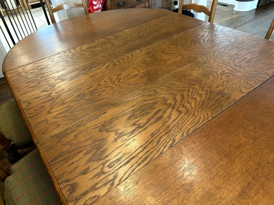 法国乡村橡木餐桌和8把橡木椅子-带3片叶子 — 第 3/4 张图片