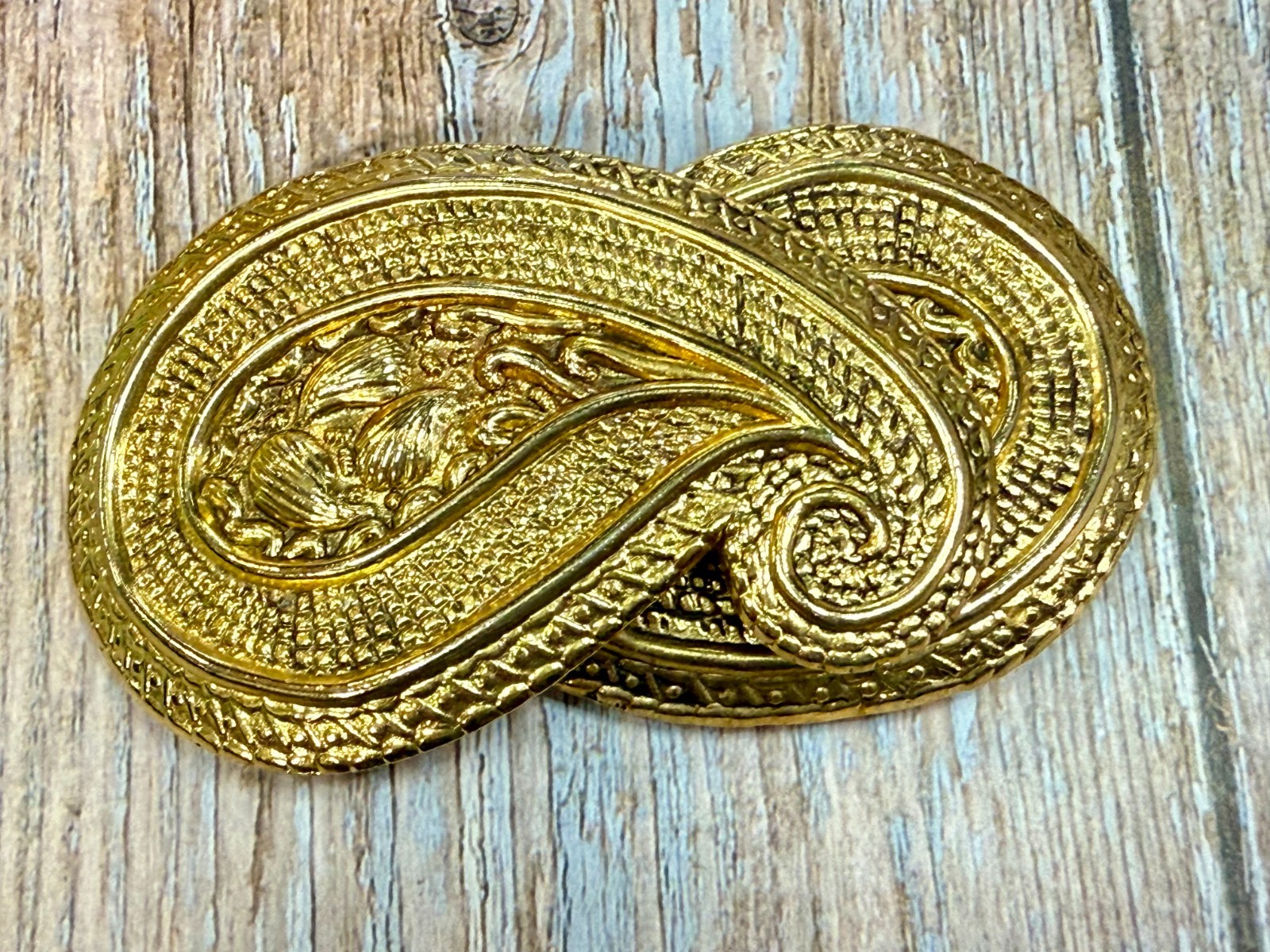 Large Swirl Pattern Interlocking Two Piece Vintag… - image 17