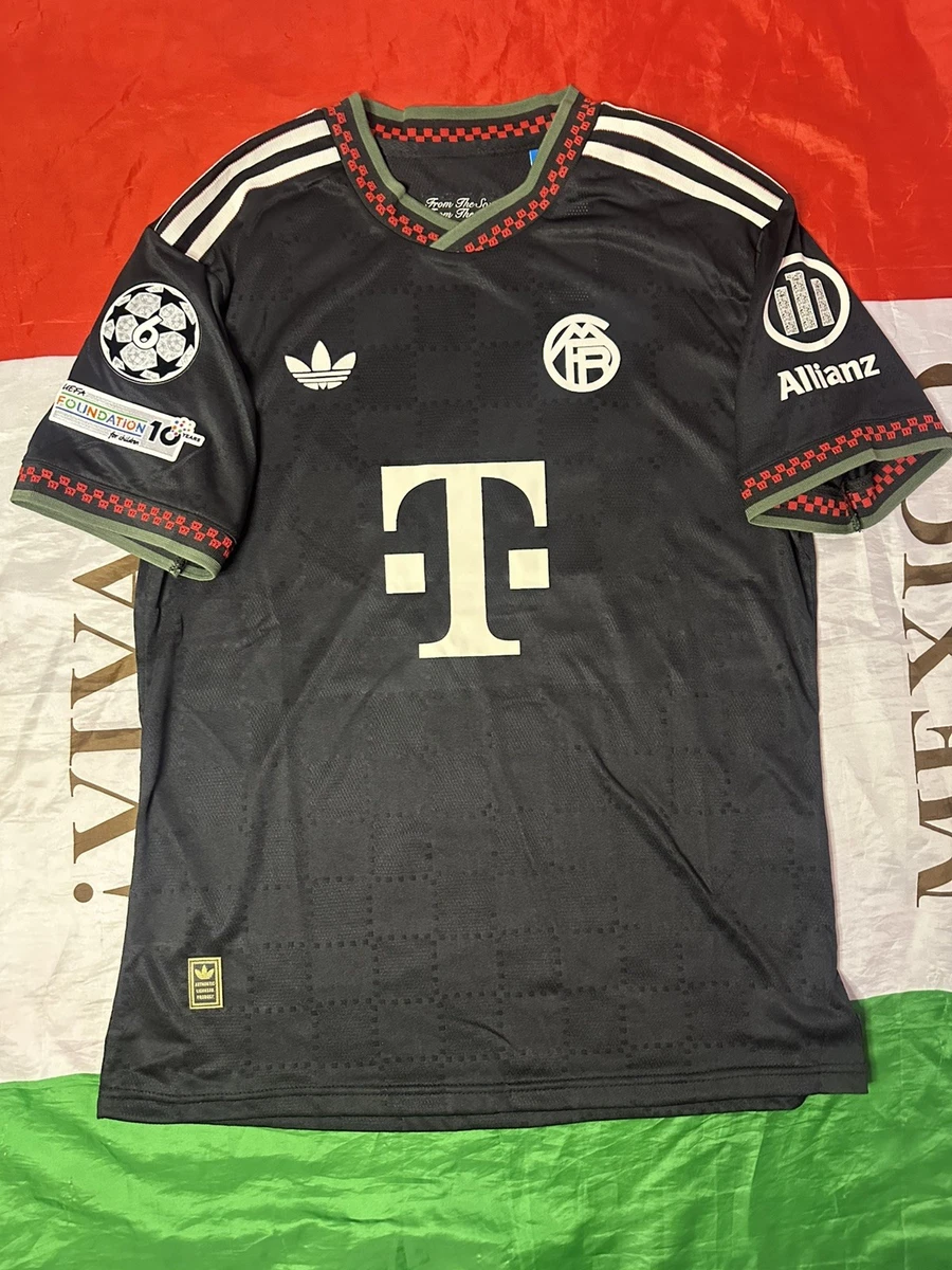  FC Bayern Munich ユニフォーム XL Bayern Munich Size XL International Club Soccer Fan Jerseys for