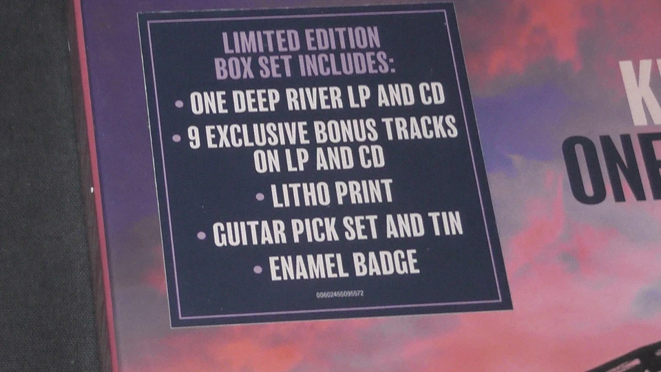 MARK KNOPFLER,"One Deep River",2CD+3LP Super Deluxe Box,EMI 2024,neuwertig - Bild 2 von 4