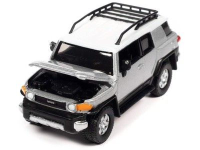2007 Toyota FJ Cruiser Titanium Silver Metallic with White Top and Roofrack ''Cla