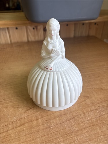 Vintage Lady Shaped Sewing Box 💕