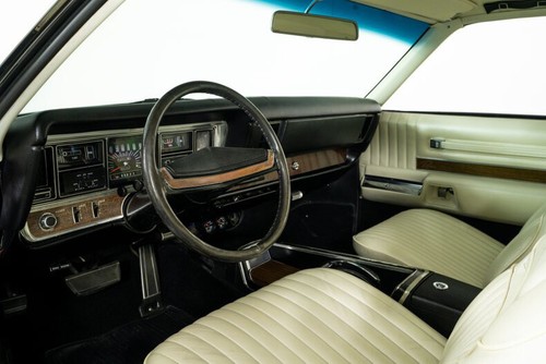1970 Buick Riviera - Picture 2 of 24