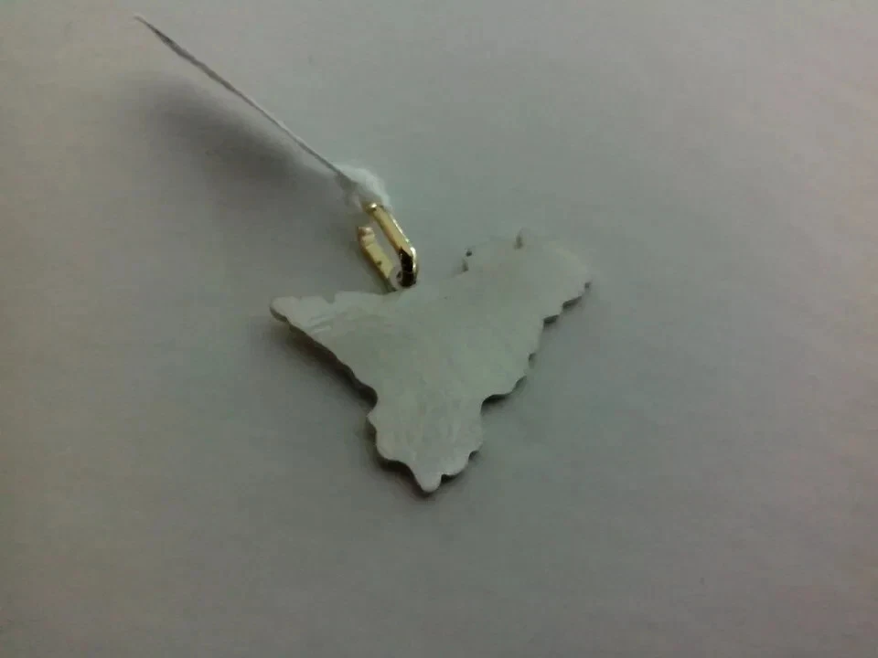 COLGANTE PLANO ORO AMARILLO BLANCO 18K SICILIA 2 cm 0,8 PULGADAS MAPA PULIDO Y SATINADO Foto 2 de 4