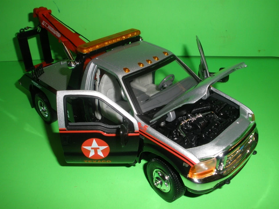 F-Series FORD F350 TOW TRUCK ERNEST HOLMES WRECKER MATCHBOX 1:24 Pickup AWESOME - Image 3 of 4
