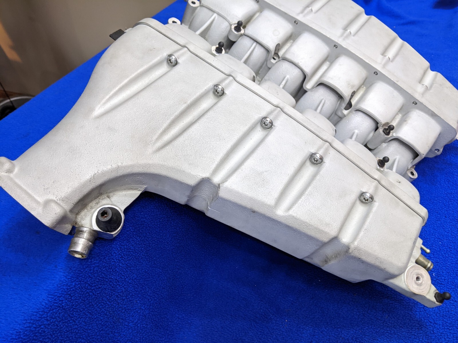 Engine Intake Manifold Bentley W12 Continental Flying Spur 2006 GT GTC oem