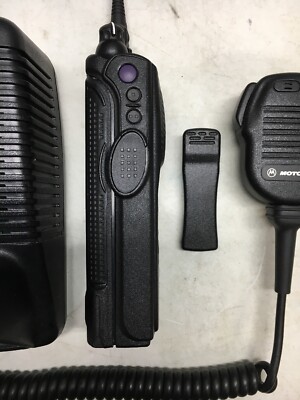 MOTOROLA XTS5000 II UHF 450-512mhz DIGITAL Radio H18SDF9PW6AN