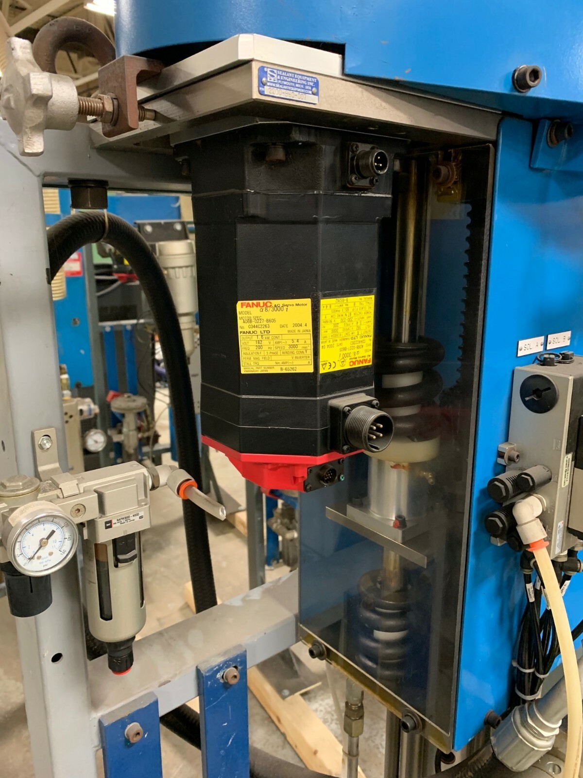 SEALANT EQUIPMENT & ENGINEERING SERVO DRIVEN ROBOTIC SEALANT APPLICATOR