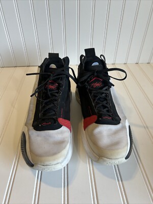 Nike Air Jordan XXXIV 34 University Chicago Red White Mens Size 10 AR3240-100