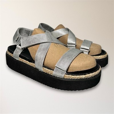 BP Gage 8.5 Silver Platform Sandals Sporty Strappy Espadrille Platform Comfort