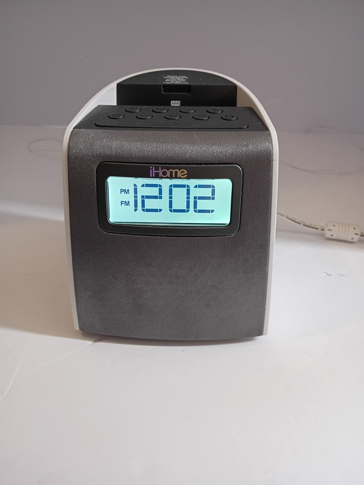 iHome Docking IPL22 Alarm Clock, Radio, Charger For iPhone