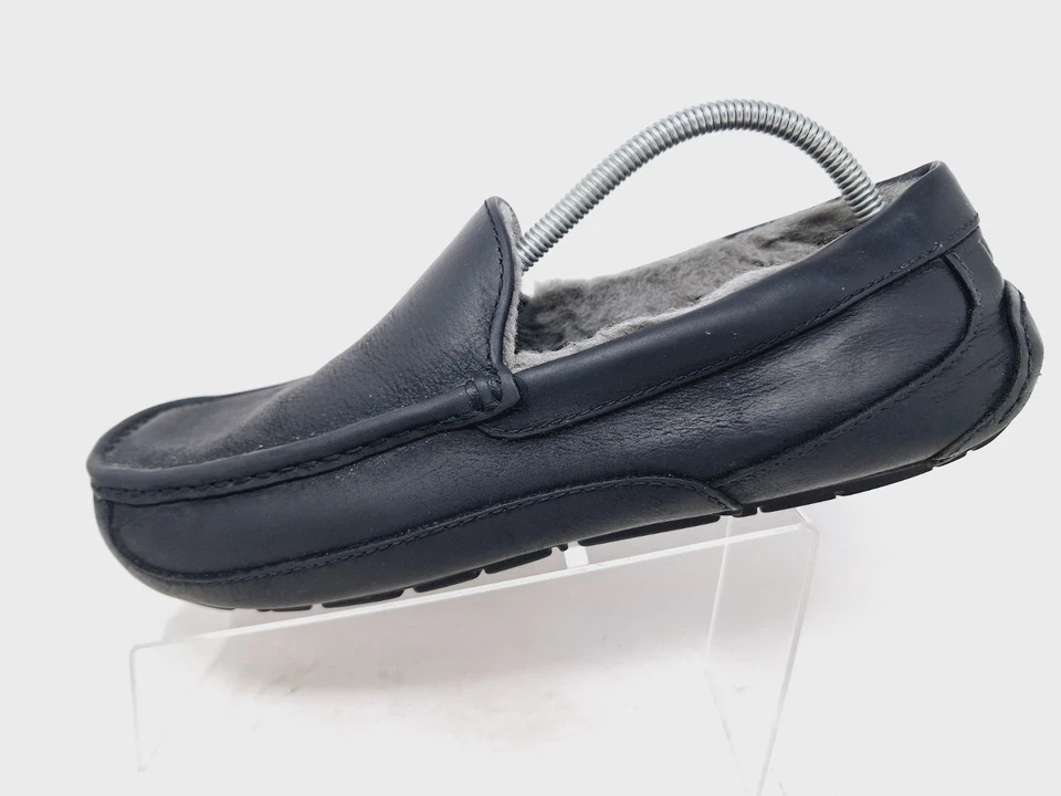UGG Mens Ascot Matte Leather in Black Size 10 Slippers - Image 2 of 4