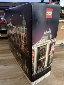 LEGO Natural History Museum 10326 Icons Modular Buildings 4014 Pieces Set