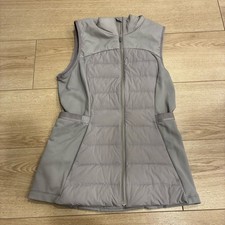 Lululemon Women s Down For It All Vest Gray Quilted Down Filled Size 6
