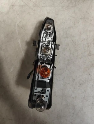 Platine feu arriere gauche RENAULT GRAND SCENIC 2 PHASE 1 F9Q 812 - Photo 1/4
