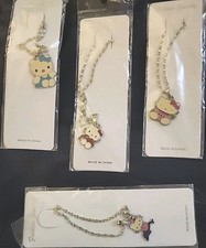Lot Of 4 Hello Kitty necklaces