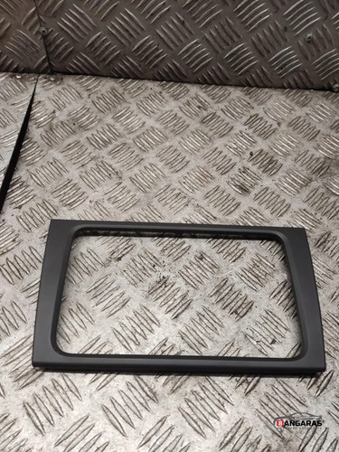 VW GOLF VI 5K1 Musik-Player Verkleidung 5k0858061f 1.20 Petrol 2010 28240411