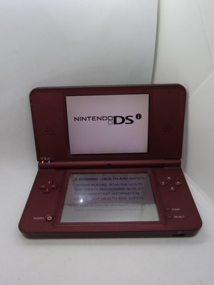 Nintendo DSi XL Console + mario & sonic game + Training brain game
