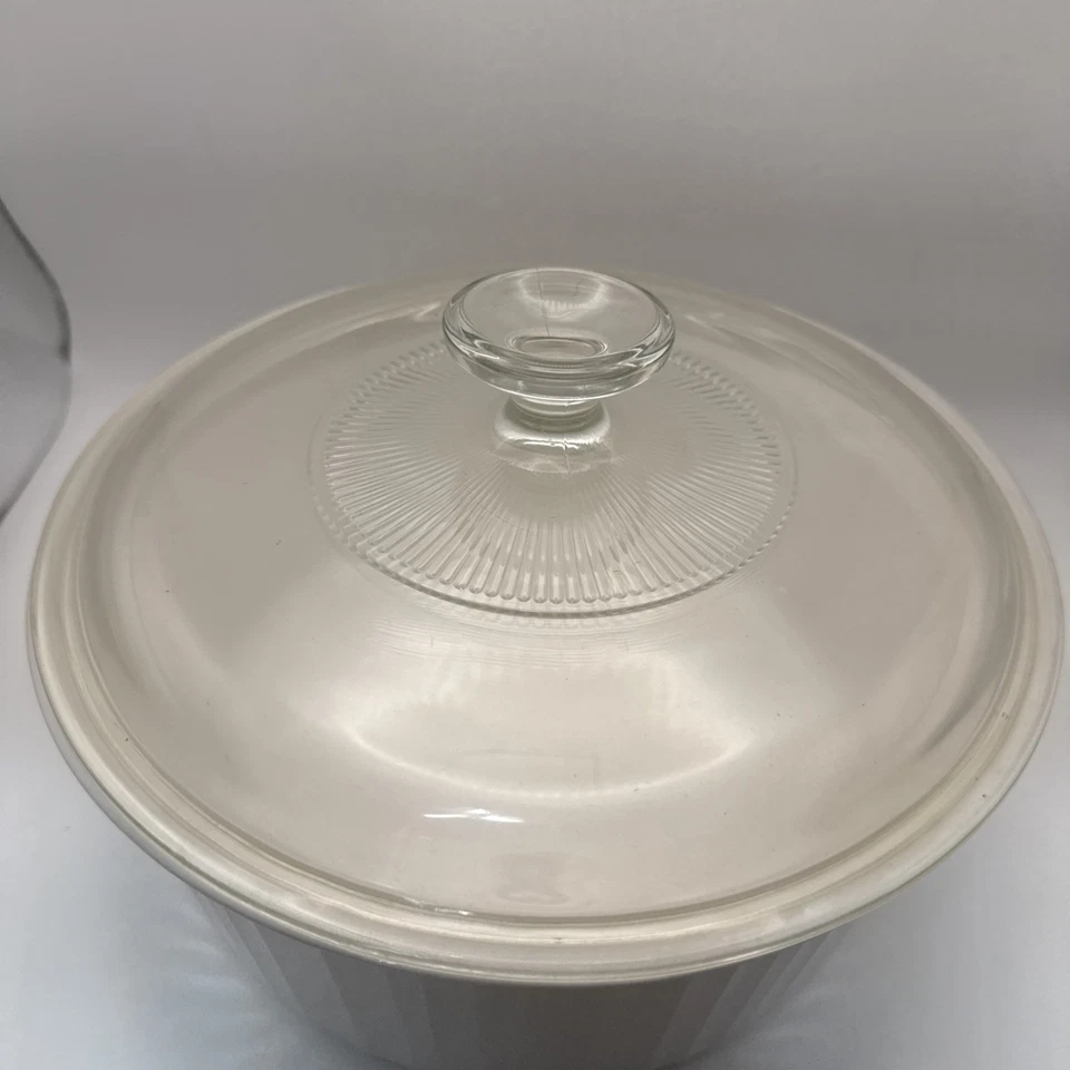 Cazuela con tapa Corning Ware French White F-1-B 2,5 L Foto 2 de 4
