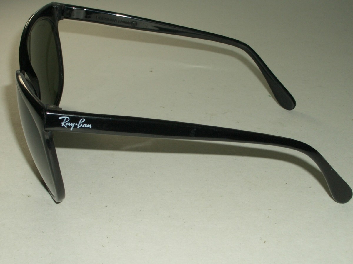 1980's VINTAGE BAUSCH & LOMB RAY-BAN SHINY BLACK G15 UV CATS 1000